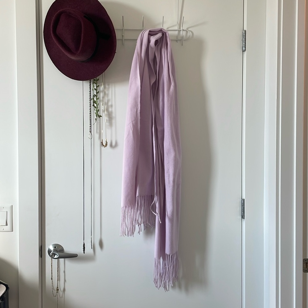 Beautiful lilac pashmina scarf